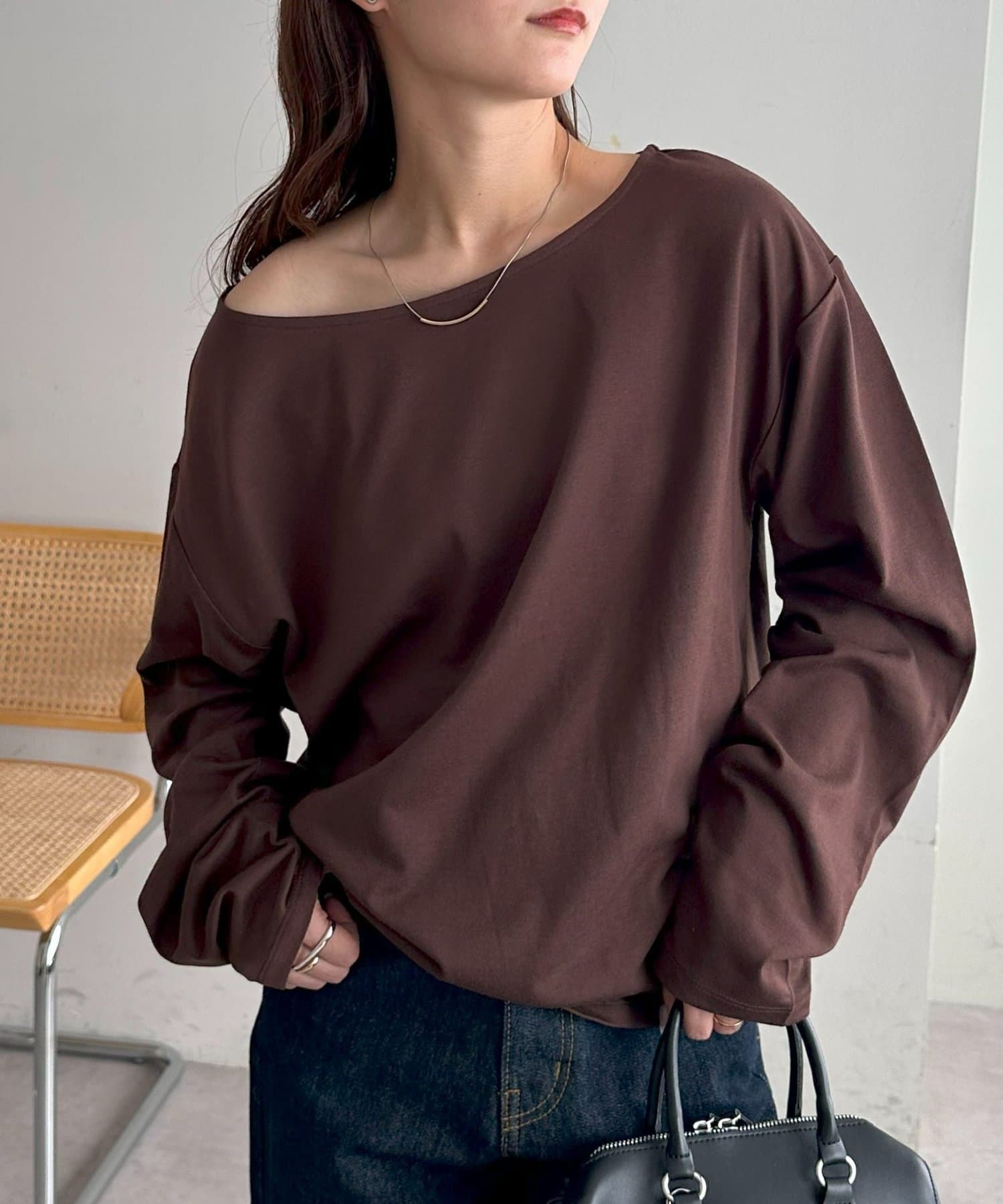 DISCOAT(ディスコート)  【季節の変わり目にも◎/新色追加】2WAYワンショルプルオーバー咖啡色（DCZ1051206A0011）