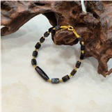 kkss2506039110 血舒天珠四棱手链 约16手围，珠子大小约4～6mm，桶珠大小约18*5～6mm，克重约5g