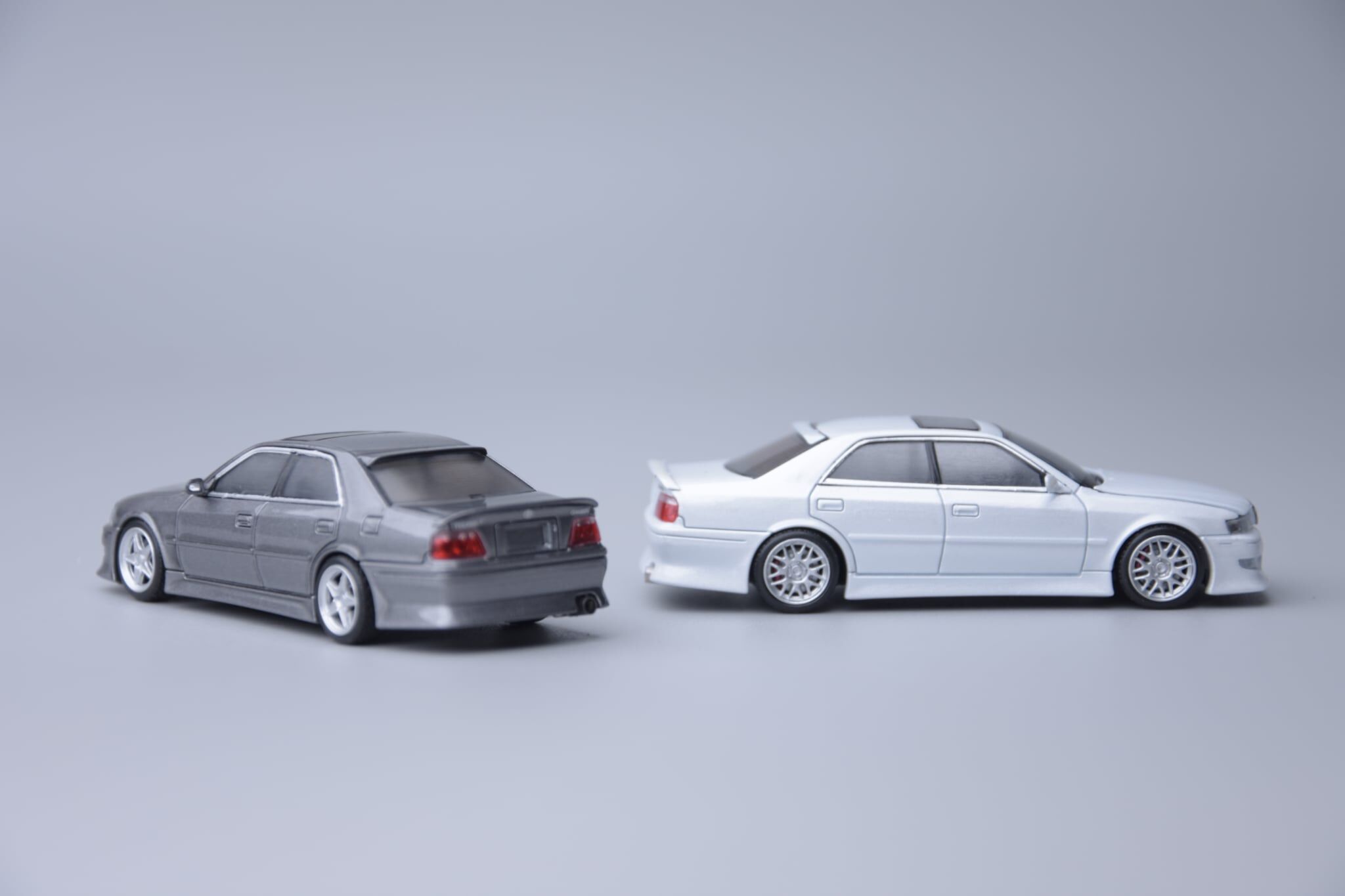 預訂:1/64 Model 1 Toyota Chaser JZX100 Custom Version Gunmetal (C33701 )