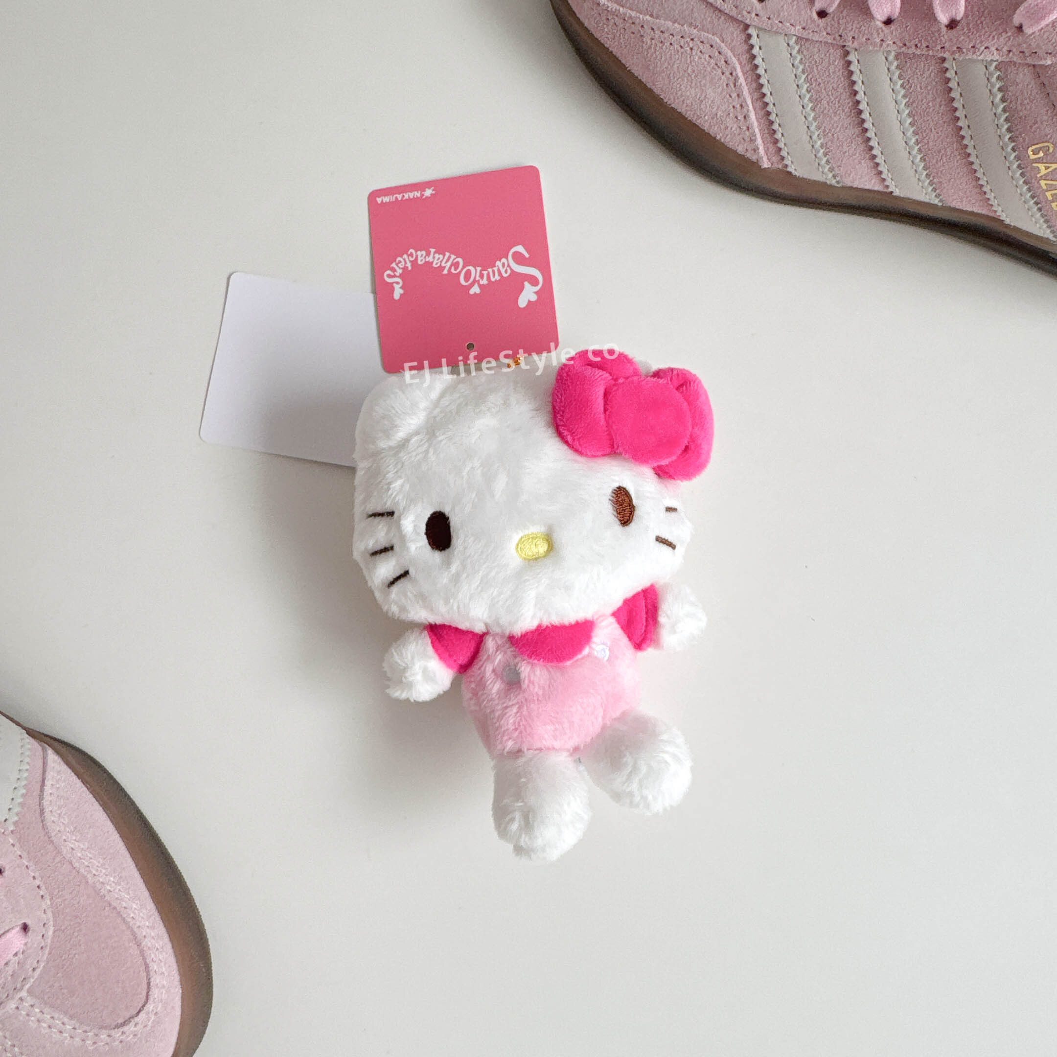 🇯🇵 SANRIO 三麗鷗家族 HELLO KITTY 粉色 粉紅 吊飾 鑰匙圈 / 現貨