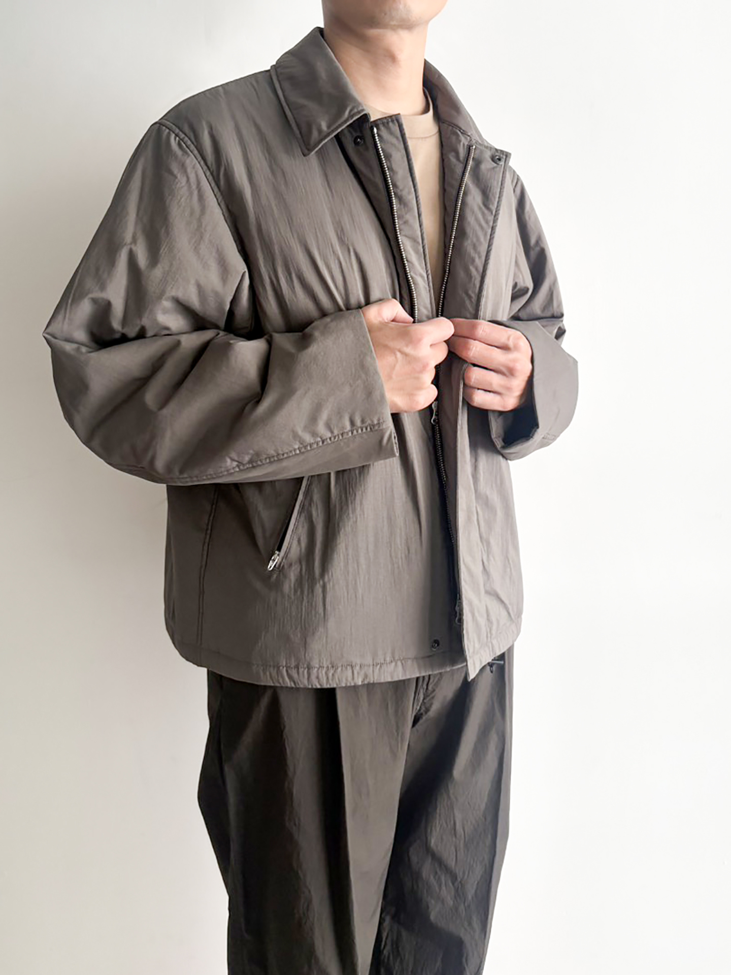 ATON HARRINGTON JACKET グレー ATON Mat Airly Nylon Wool Padded Harrington Jacket Khak