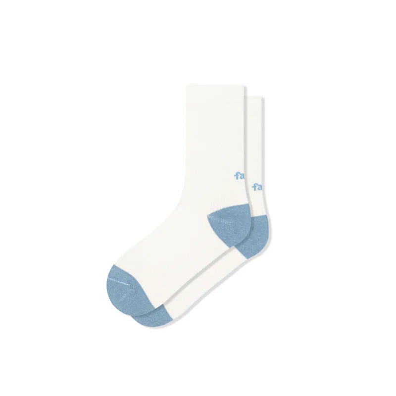 Faam ESSENTIAL LIGHT COEW SOCKS