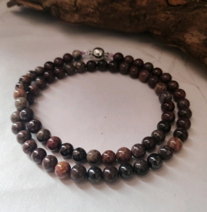 KKss2506139150  血舒女神链   约45cm、珠子大小约6mm，克重30g