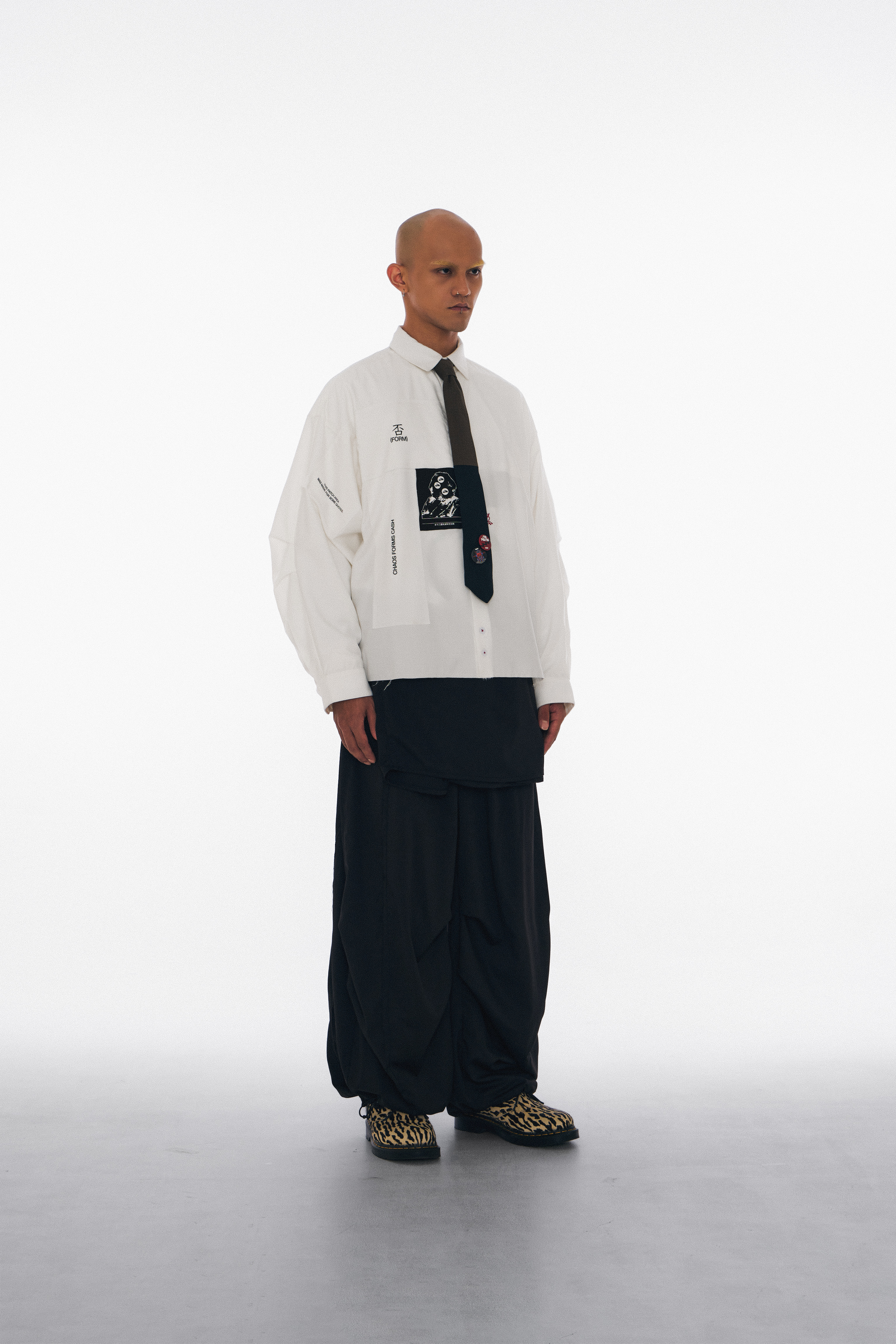 Wall of Sound - 3:20/“BURN” Anarchyy Cropped Shirt - White