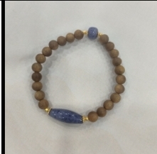 KKss2507069180  沉香蓝天珠手串   尺寸：约16手围，桶珠大小约22*8mm，老型珠大小约8mm