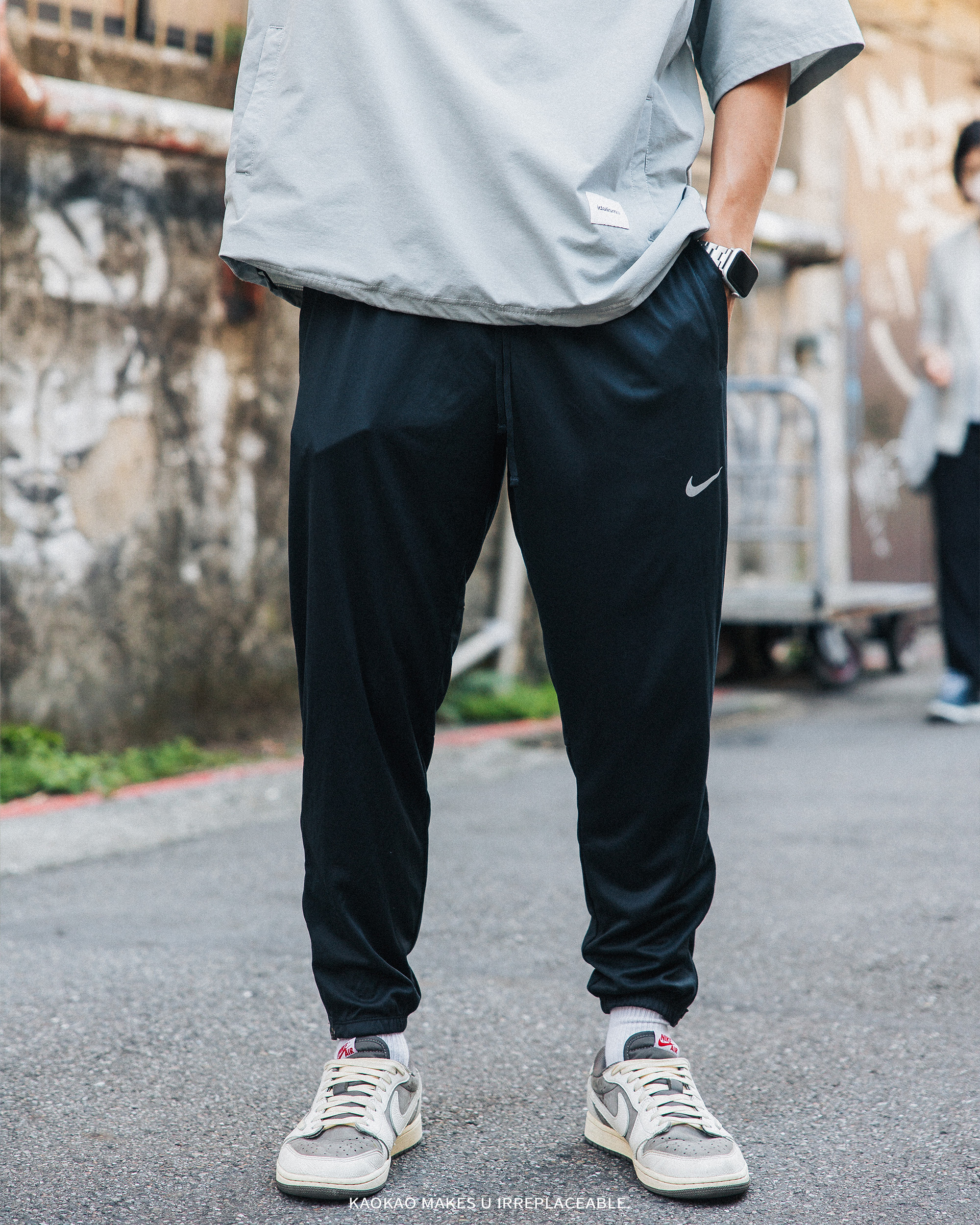 NIKE Dri-FIT Challenger 反光LOGO 排汗 薄款長褲【DD5004-010】