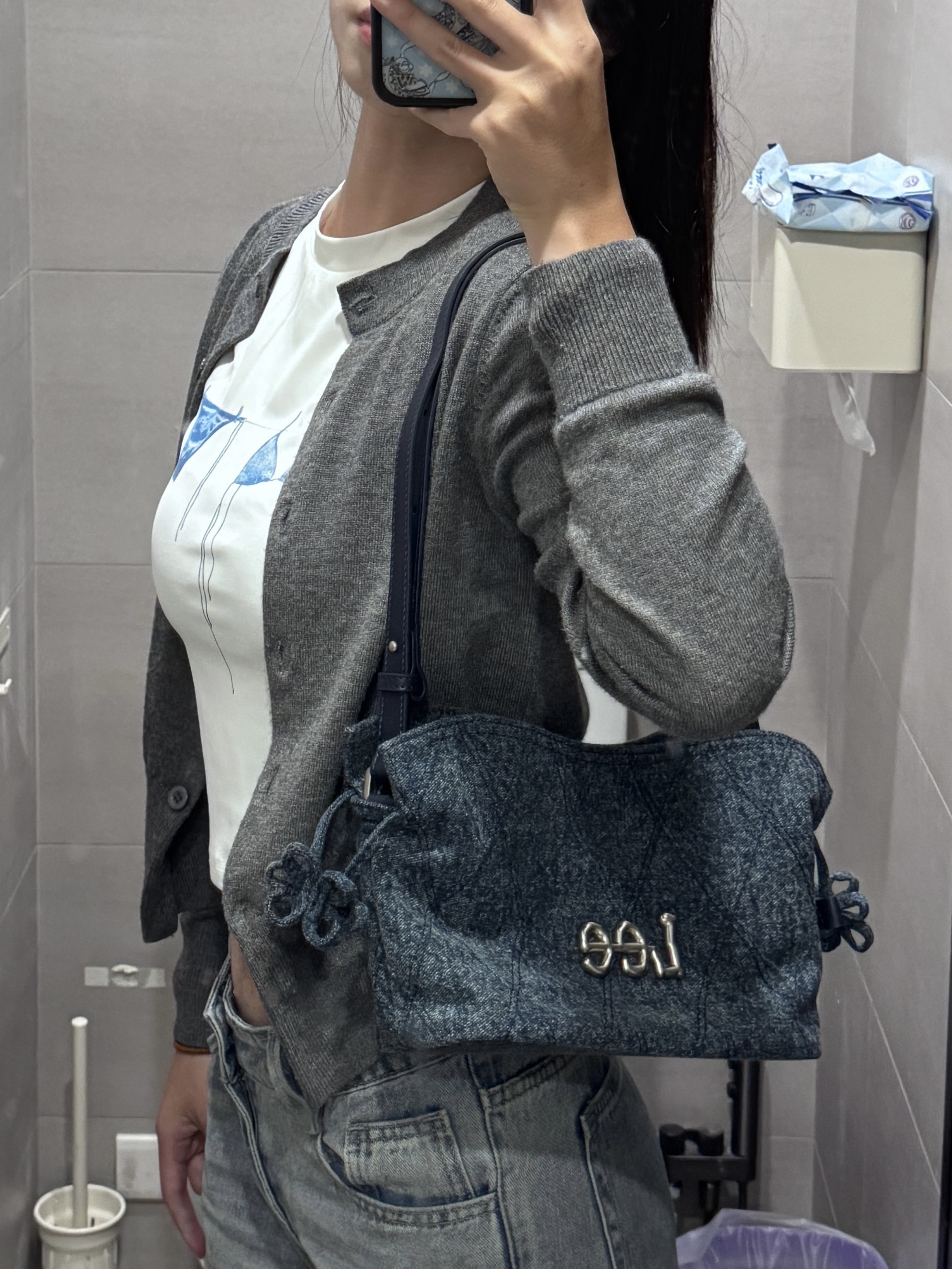 【現貨秒出!!】 Lee水洗牛仔包 水桶包 肩背包 牛仔藍 LE240104M-523