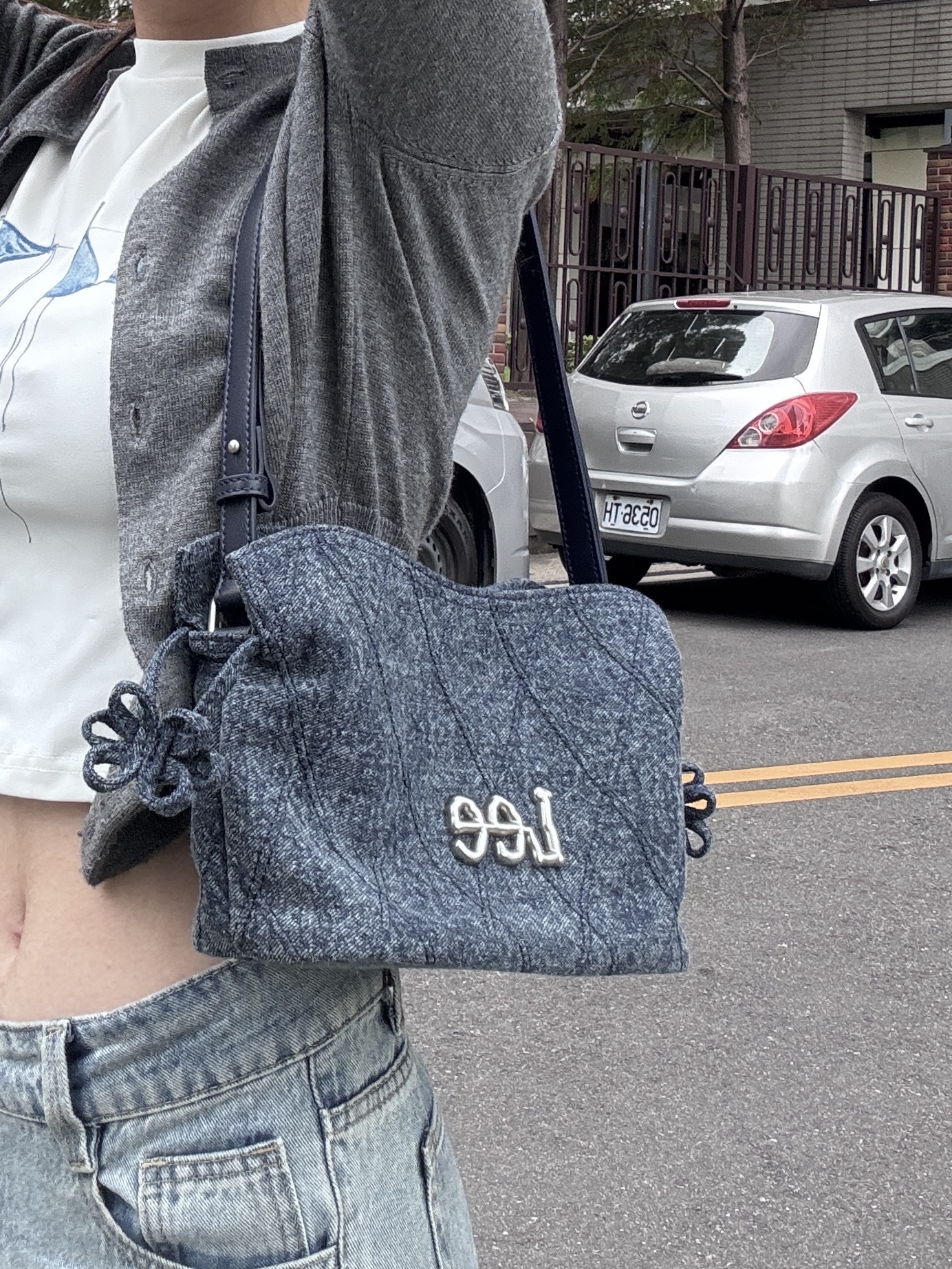 【現貨秒出!!】 Lee水洗牛仔包 水桶包 肩背包 牛仔藍 LE240104M-523