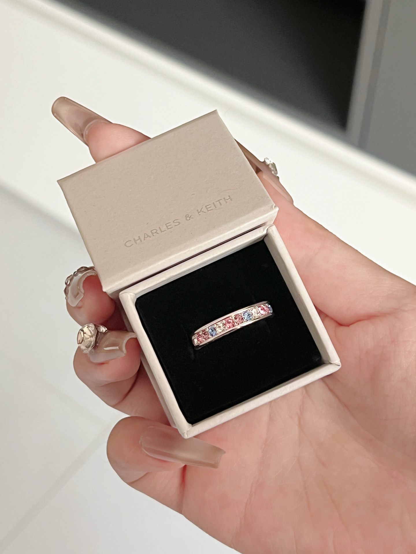 代購-CHARLES&KEITH 小ck 紛彩色水鑽 戒指  Rose Gold玫瑰金色/Silver银色
