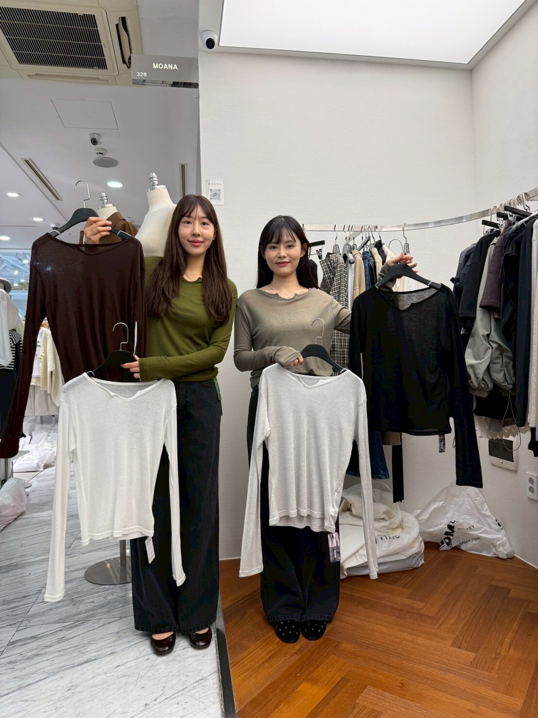 MK5009 秋冬基礎好穿薄打底上衣