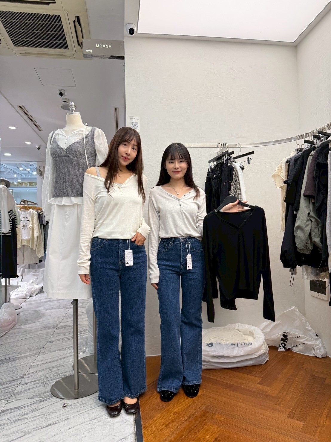 MK5014 大領鈕扣微透膚柔軟長袖