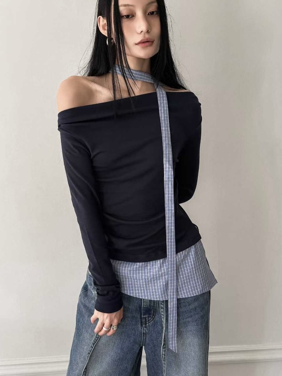25F210 設計師款格紋拼接斜領上衣