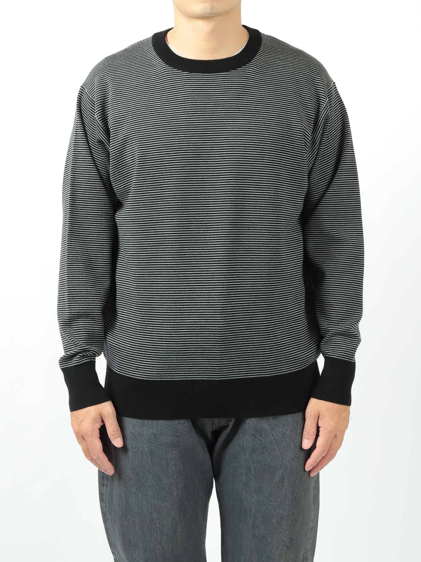 Batoner 32g Wool Smooth Classic Crew Neck Black Gray