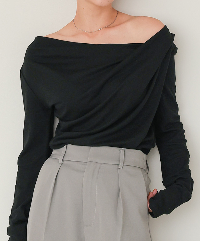 titivate オフショルダーロングスリーブTシャツ黑M（AFXN2168）
