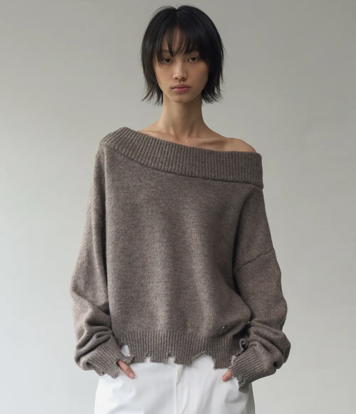 rockcake - Off Shoulder Damaged Knit (Brown)