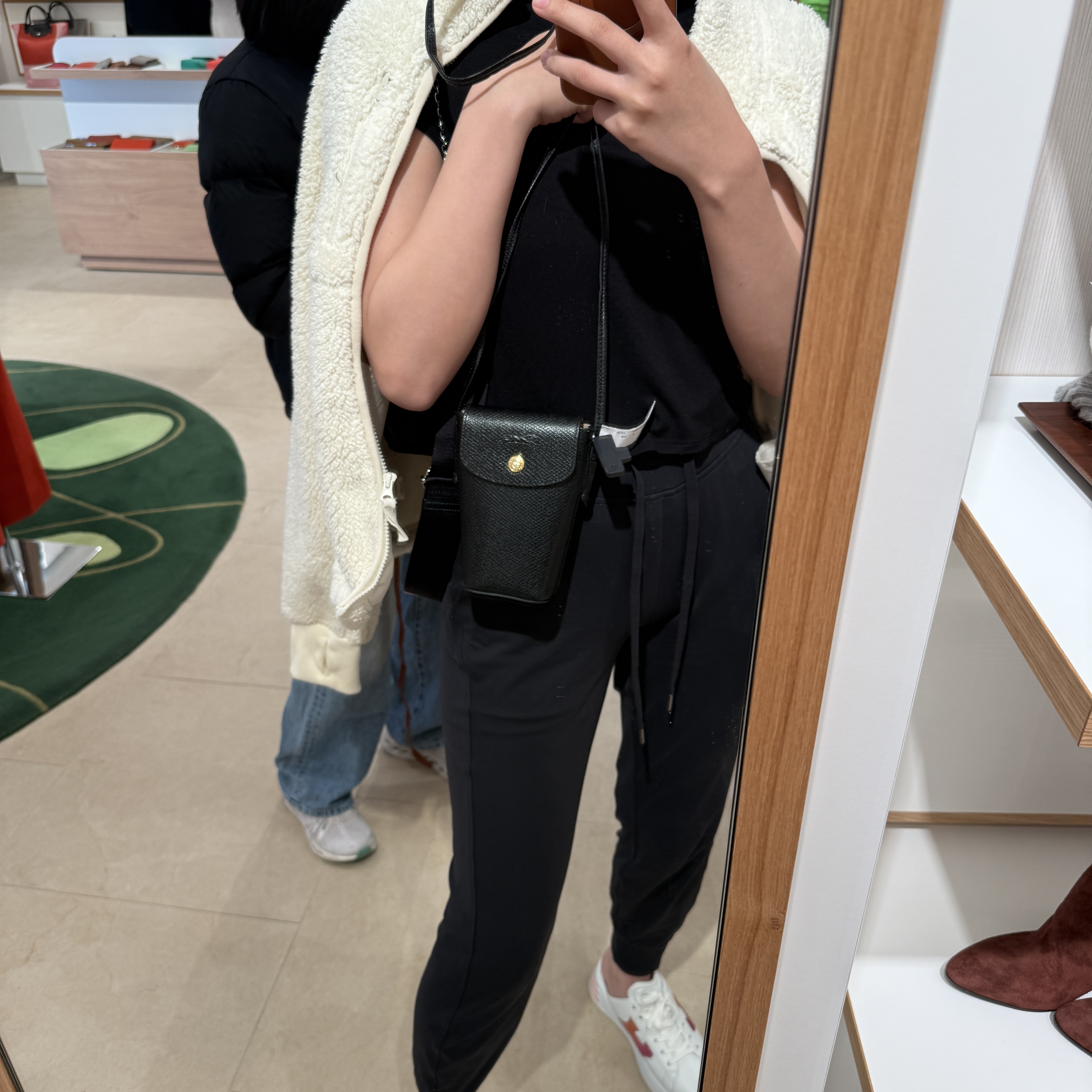 Longchamp Épure Phone case with leather lace mini bag black 34193