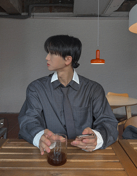 Ille 條紋拼色襯衫