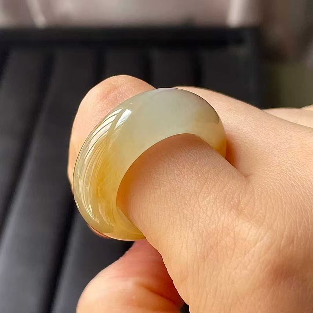9105560 翡翠高冰黃翡指環(港圈17號)