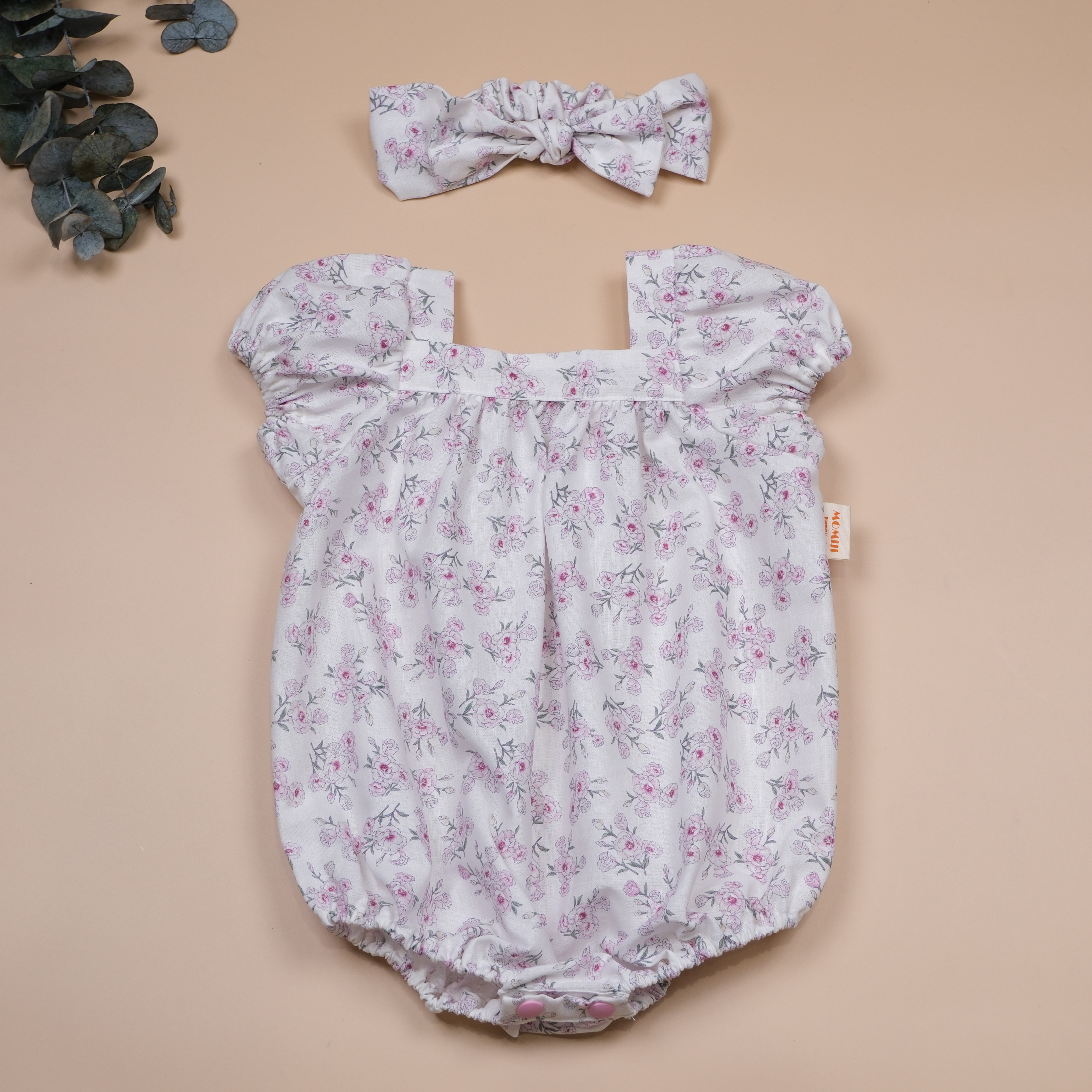 圓夢寶盒系列 ✪ 純白洋桔梗 ✪ 手作嬰幼兒包袖包屁衣