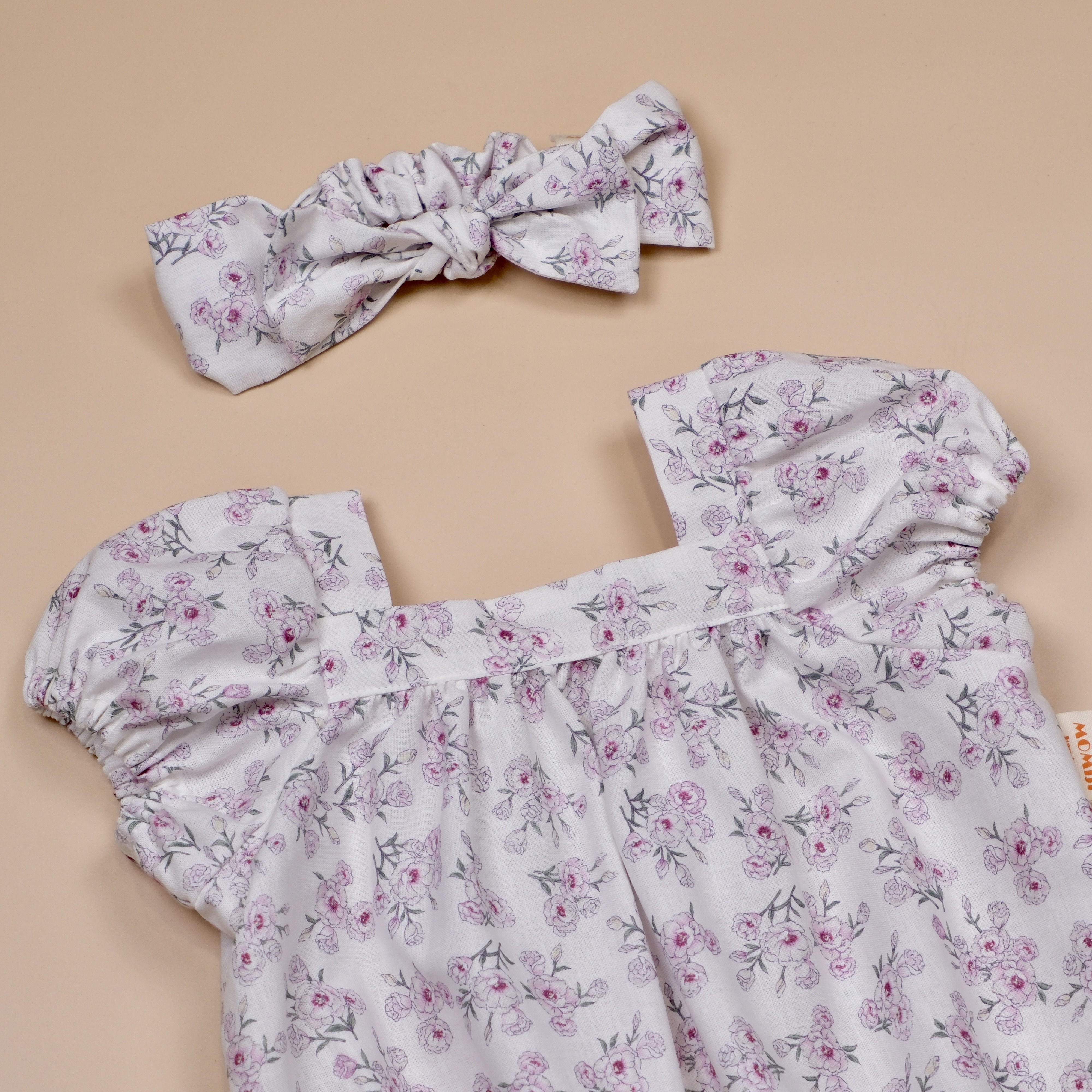 圓夢寶盒系列 ✪ 純白洋桔梗 ✪ 手作嬰幼兒包袖包屁衣