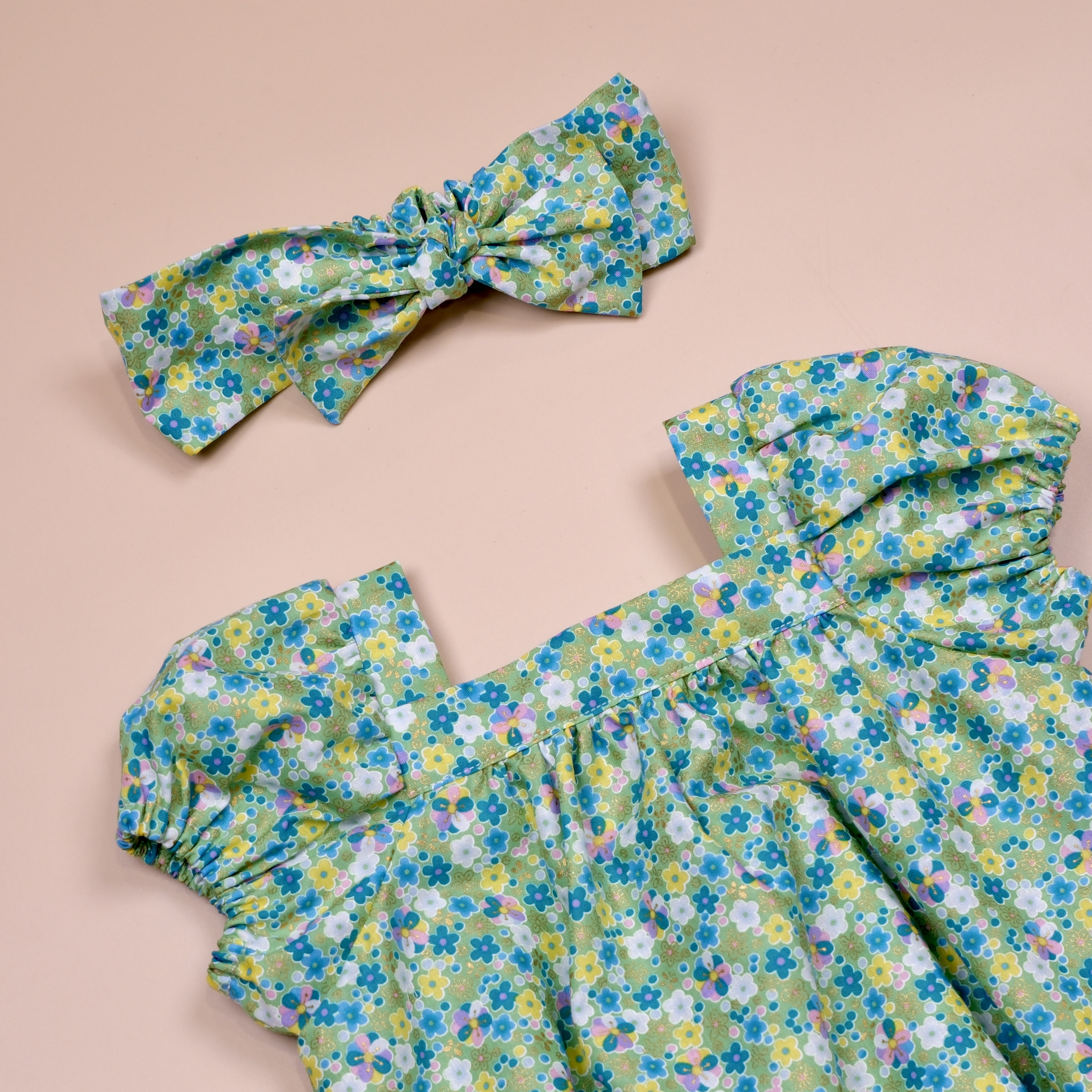 圓夢寶盒系列 ✪ 珠光花卉綠 ✪ 手作嬰幼兒包袖包屁衣