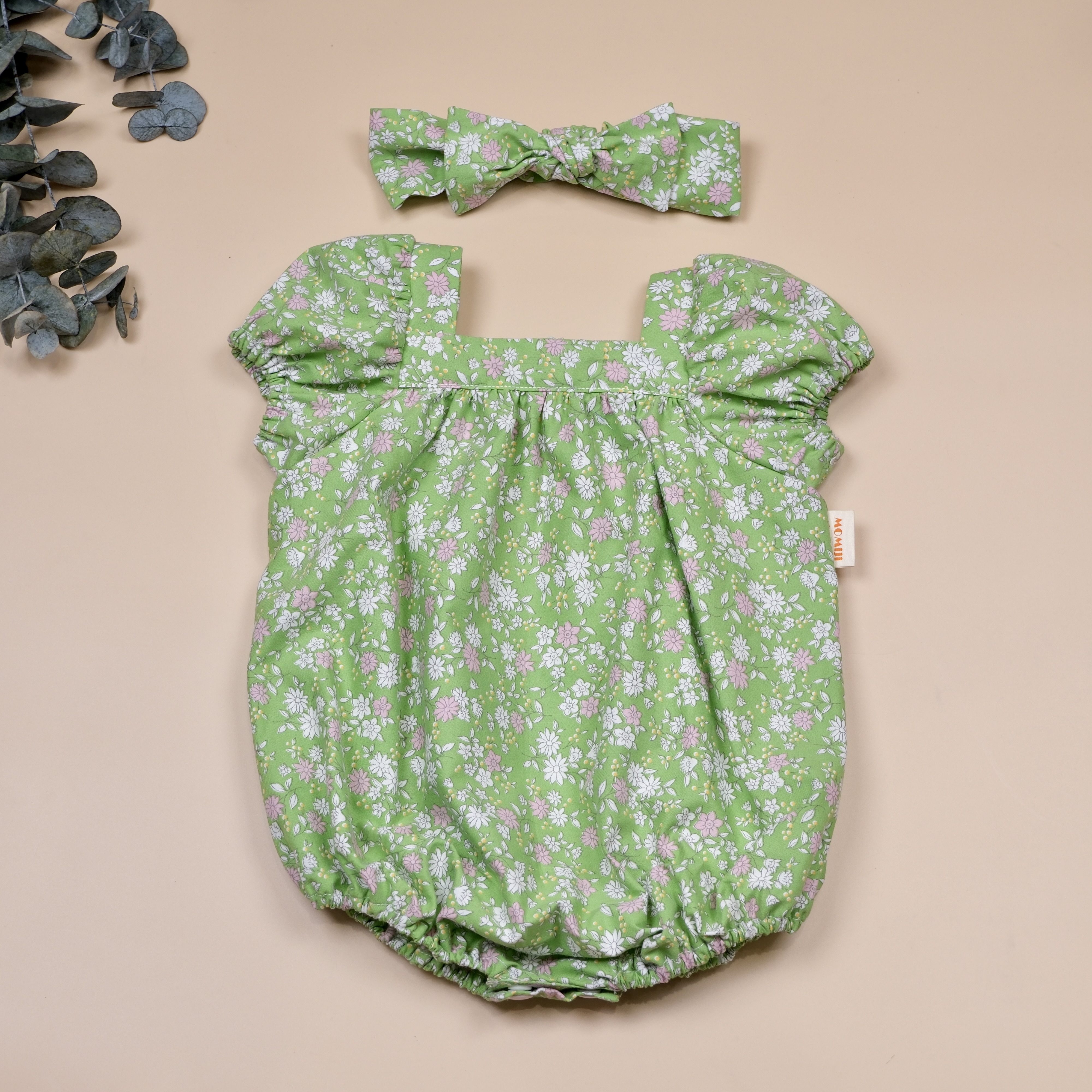 圓夢寶盒系列 ✪ 迷你雛菊青綠色 ✪ 手作嬰幼兒包袖包屁衣