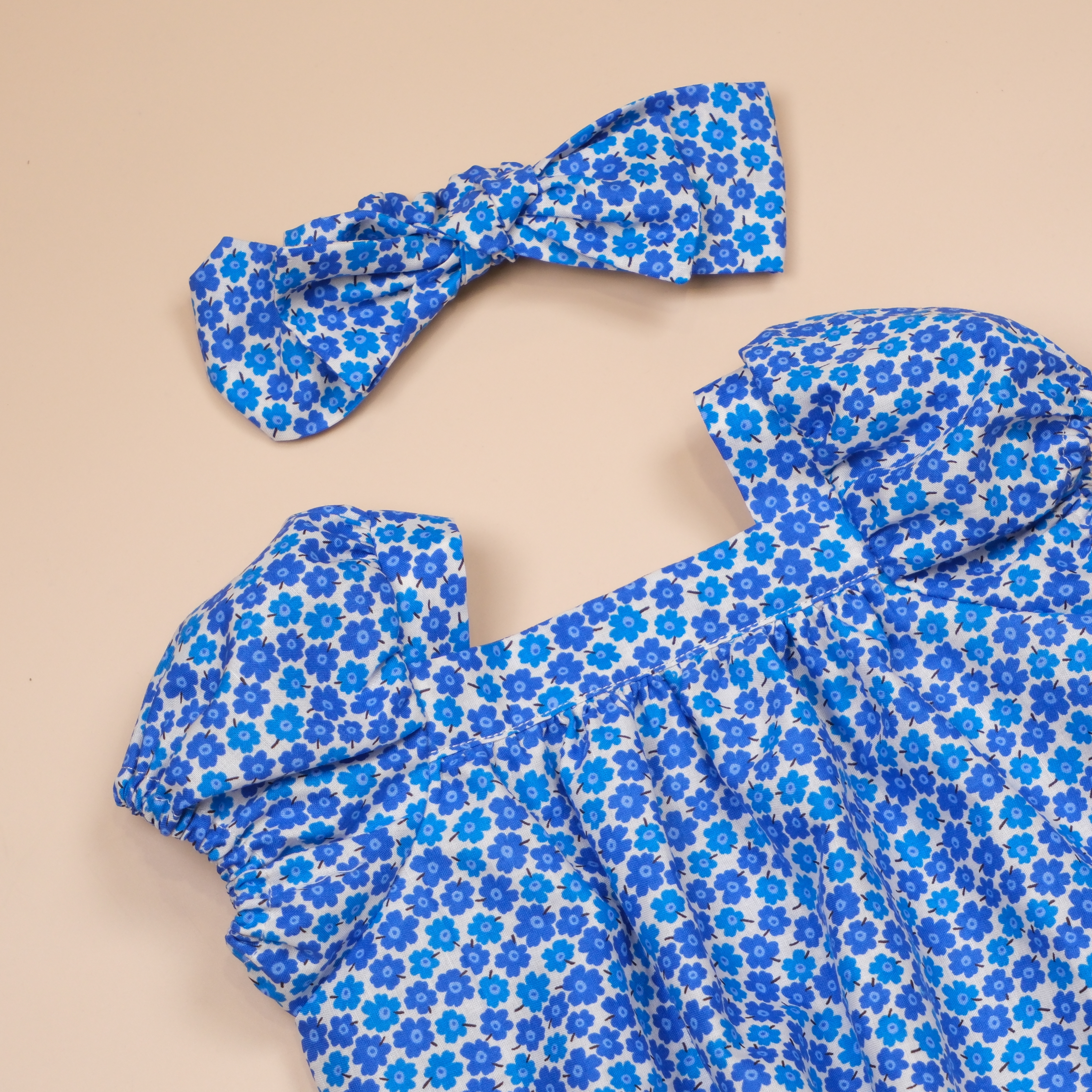 圓夢寶盒系列 ✪ 普普風藍 ✪ 手作嬰幼兒包袖包屁衣