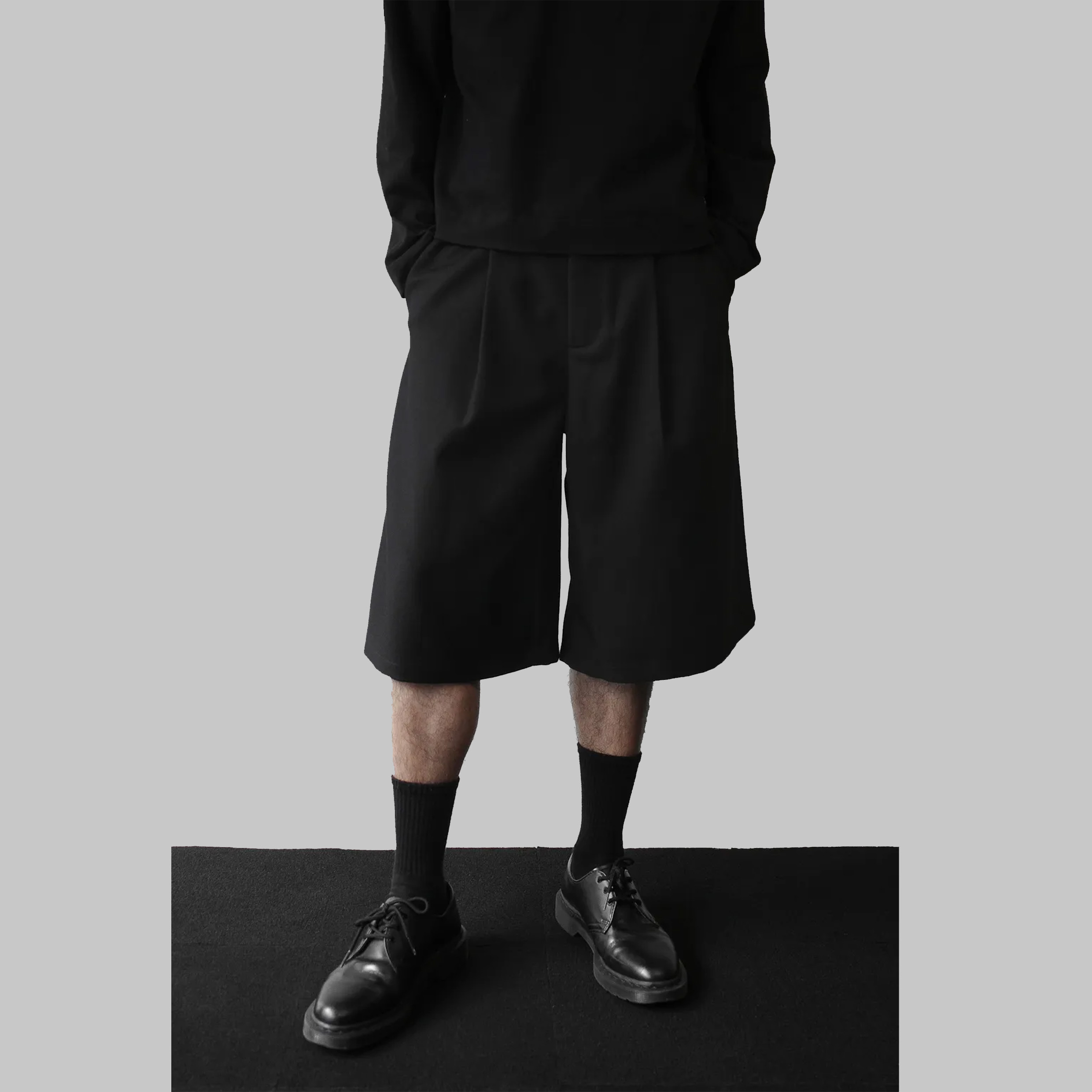 Anonymous Talking Pleated Shorts 西裝皺褶七分褲