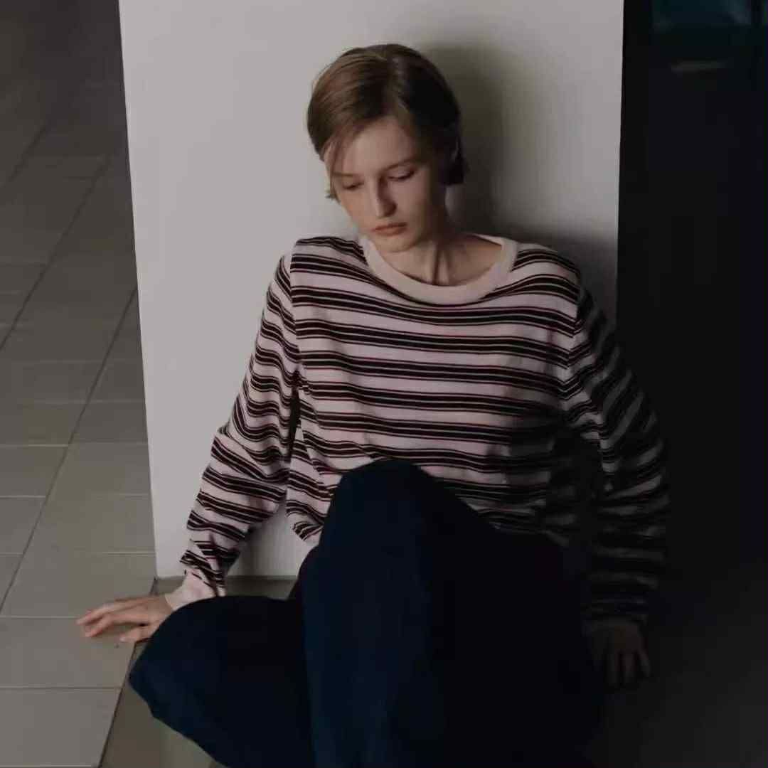 MA12 羊絨美麗諾羊毛條紋針織上衣（現貨）