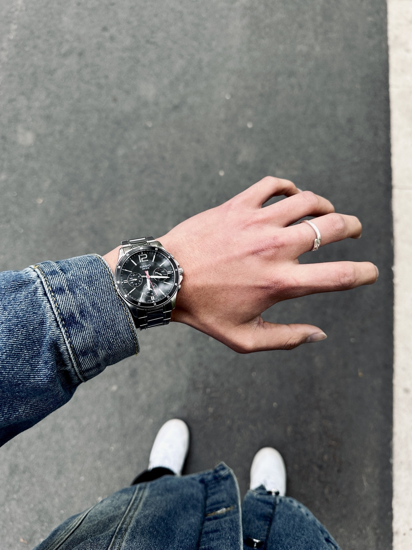 代購-CASIO卡西歐 STANDARD系列 三眼 石英機芯 不鏽鋼錶帶 黑色錶盤