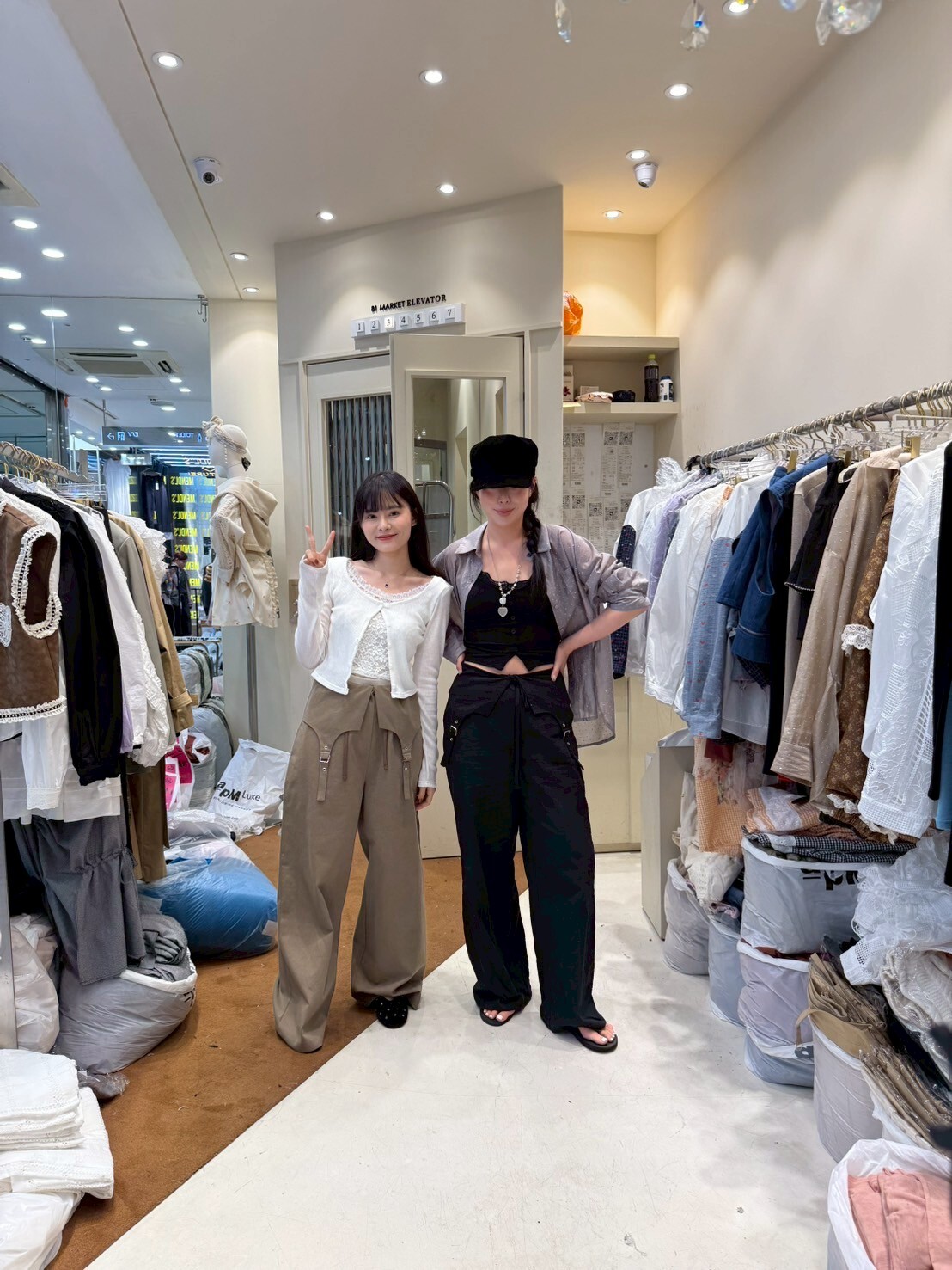 EM5009 文青吊帶扣造型長褲