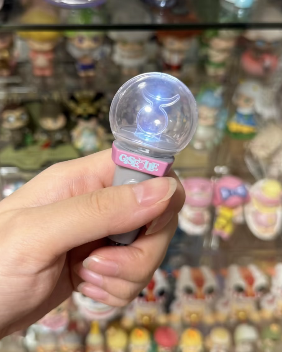 <正版授權>BANDAI萬代 Aespa 發光迷你手燈 應援棒 扭蛋 共四款