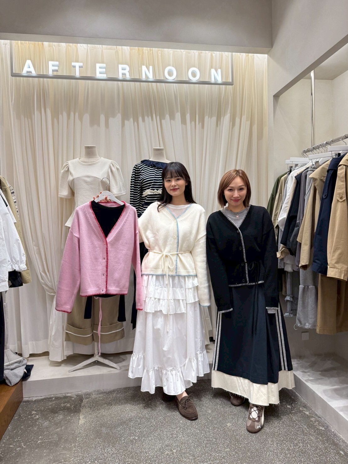 AF5043 撞色邊綁帶排扣外套