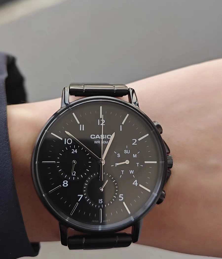 代購-CASIO卡西歐 石英機芯 不鏽鋼錶帶 全黑色錶盤