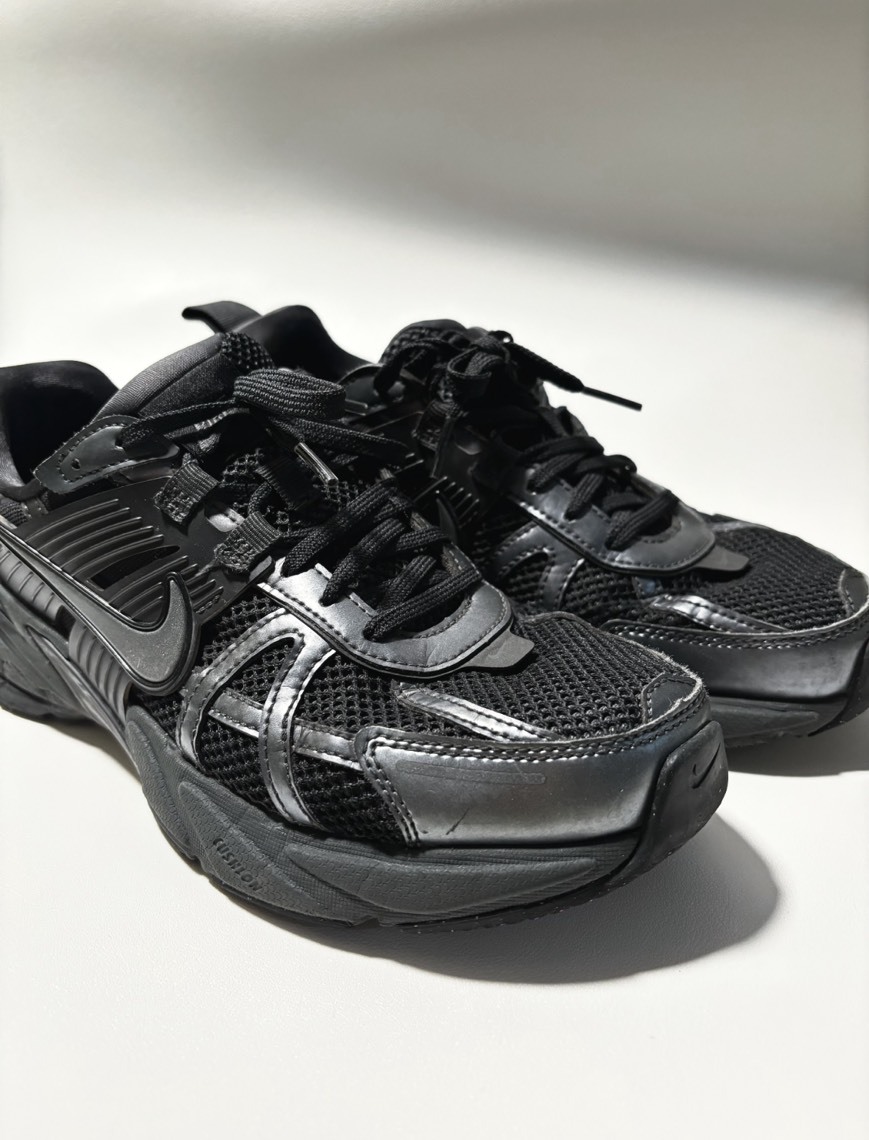 NIKE V2K Run 黑 灰 復古 HJ4497001