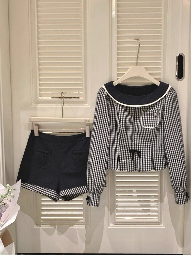 設計師家大圓撞色翻領收腰格紋上衣+反折格紋短褲