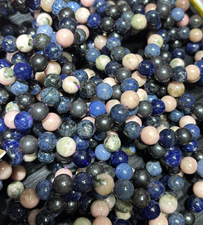 250927 - C31 9mm+藍紋舒俱萊共生手串