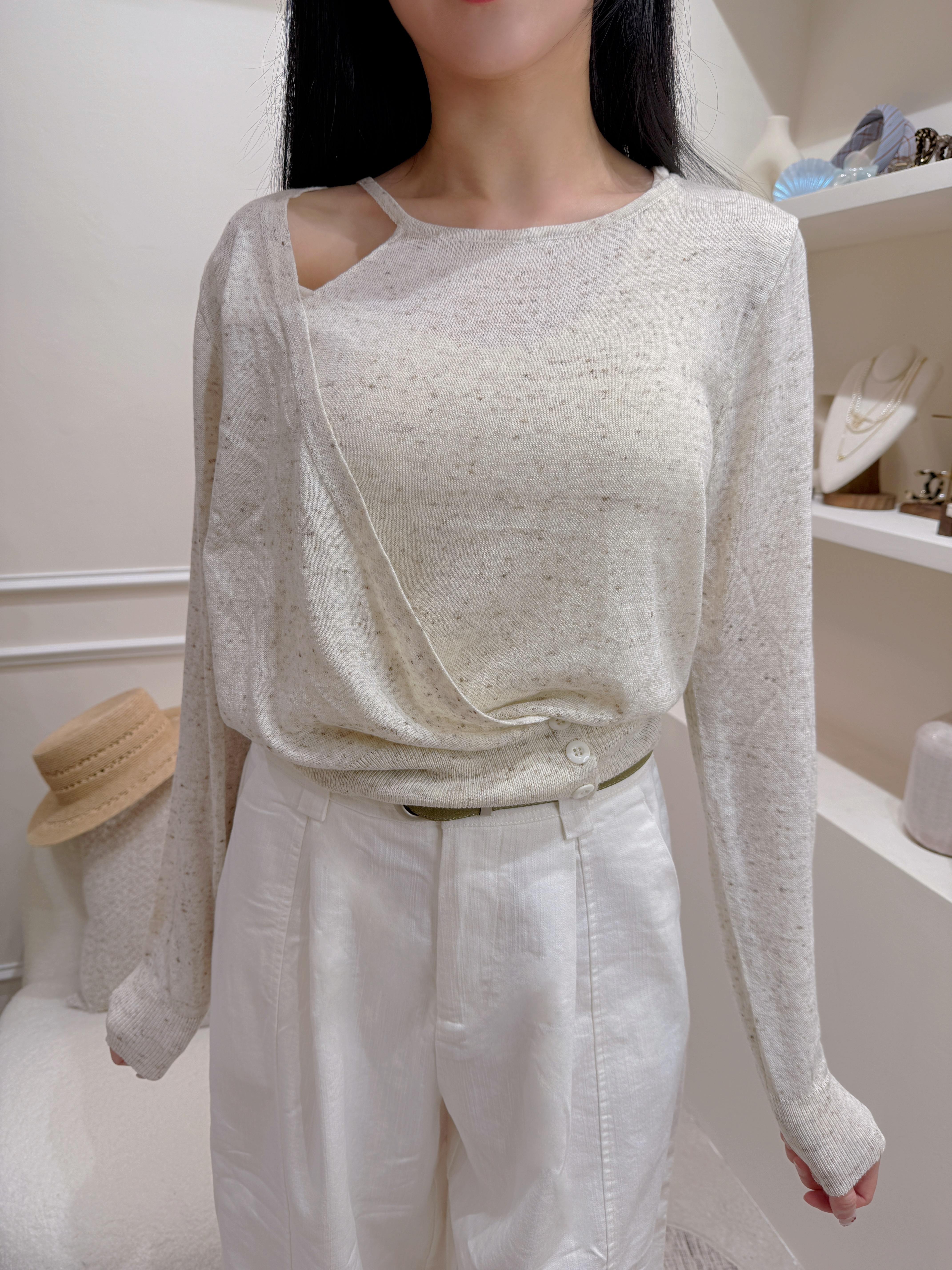燕麥小心機knit top