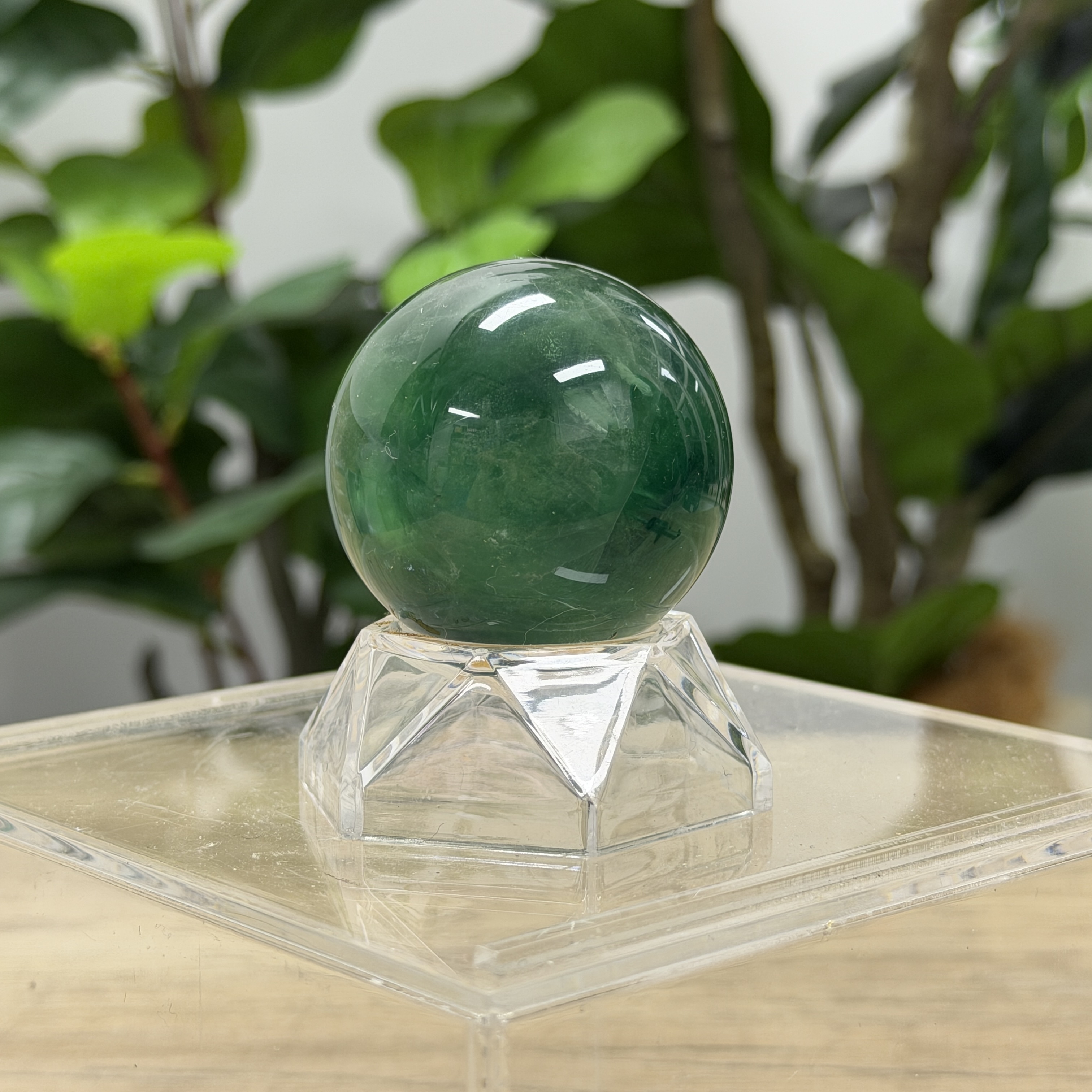 綠螢石球 4.8cm FF1281