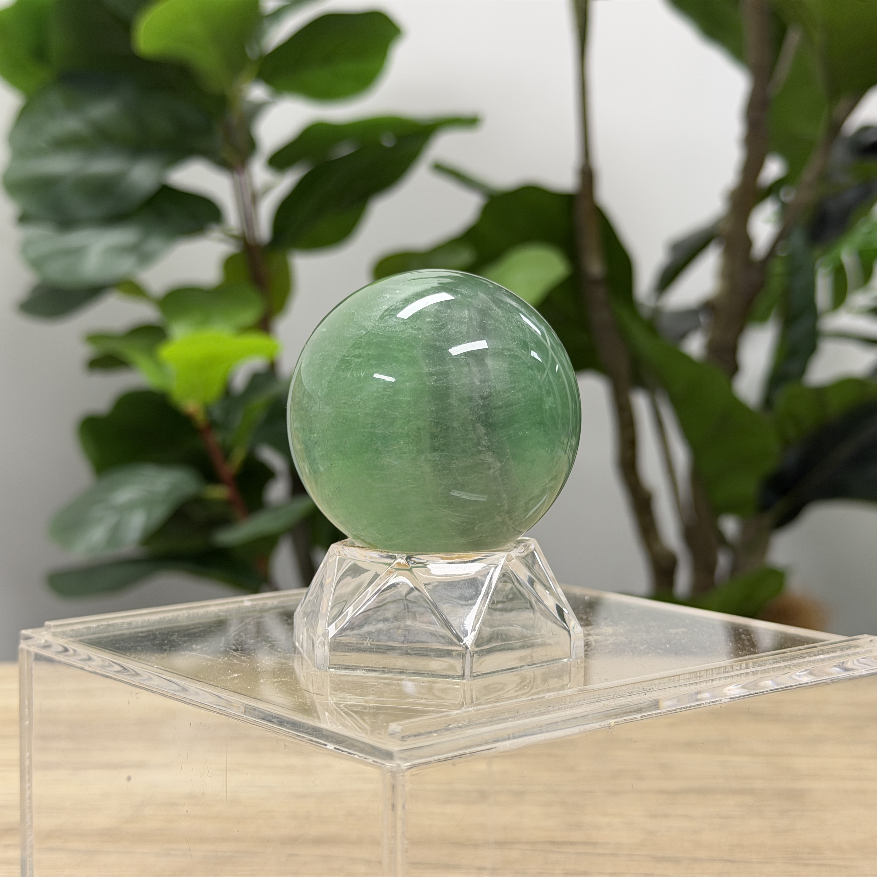 綠螢石球 5.6cm FF1287