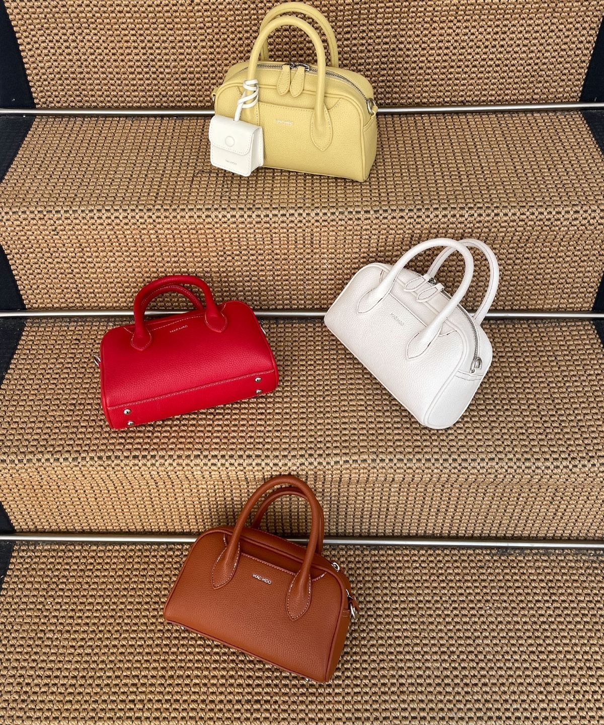 MACMOC Wooah Front Pocket Daily Bowling Bag