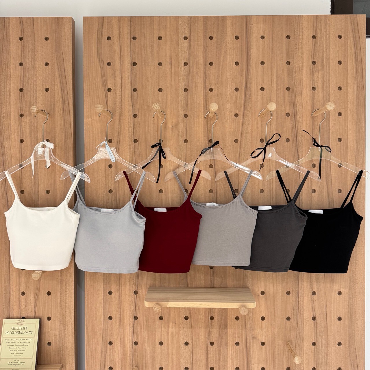 奶霧日常 羊絨細肩bra top