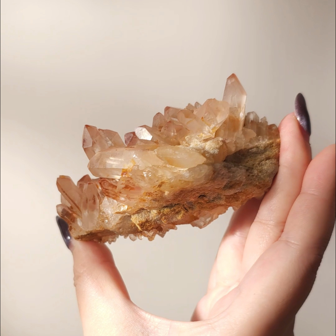 漸層雙面時光隧道晶簇 C382