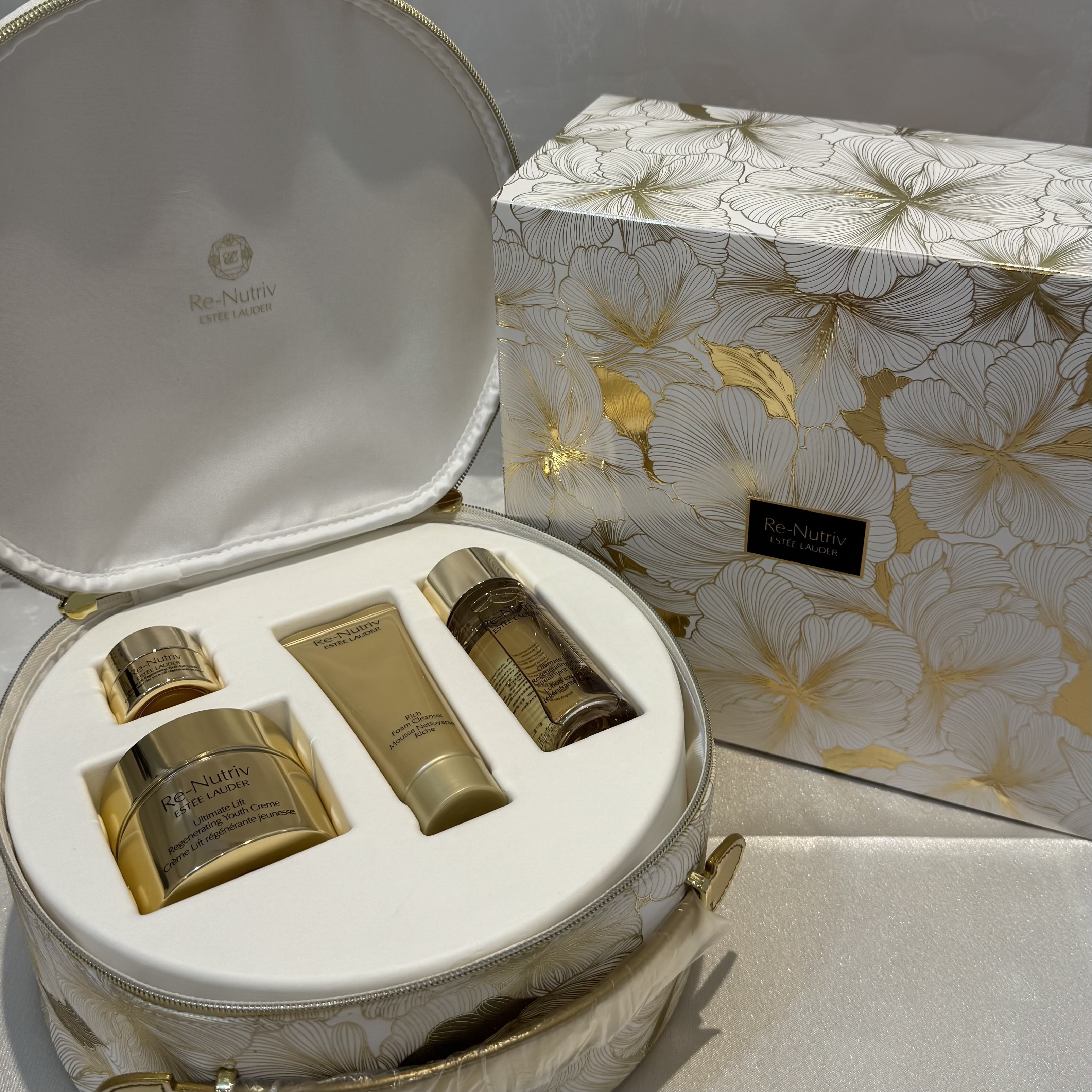 EsteeLauder Re-Nutriv 極緻花漾滋養潤膚套裝