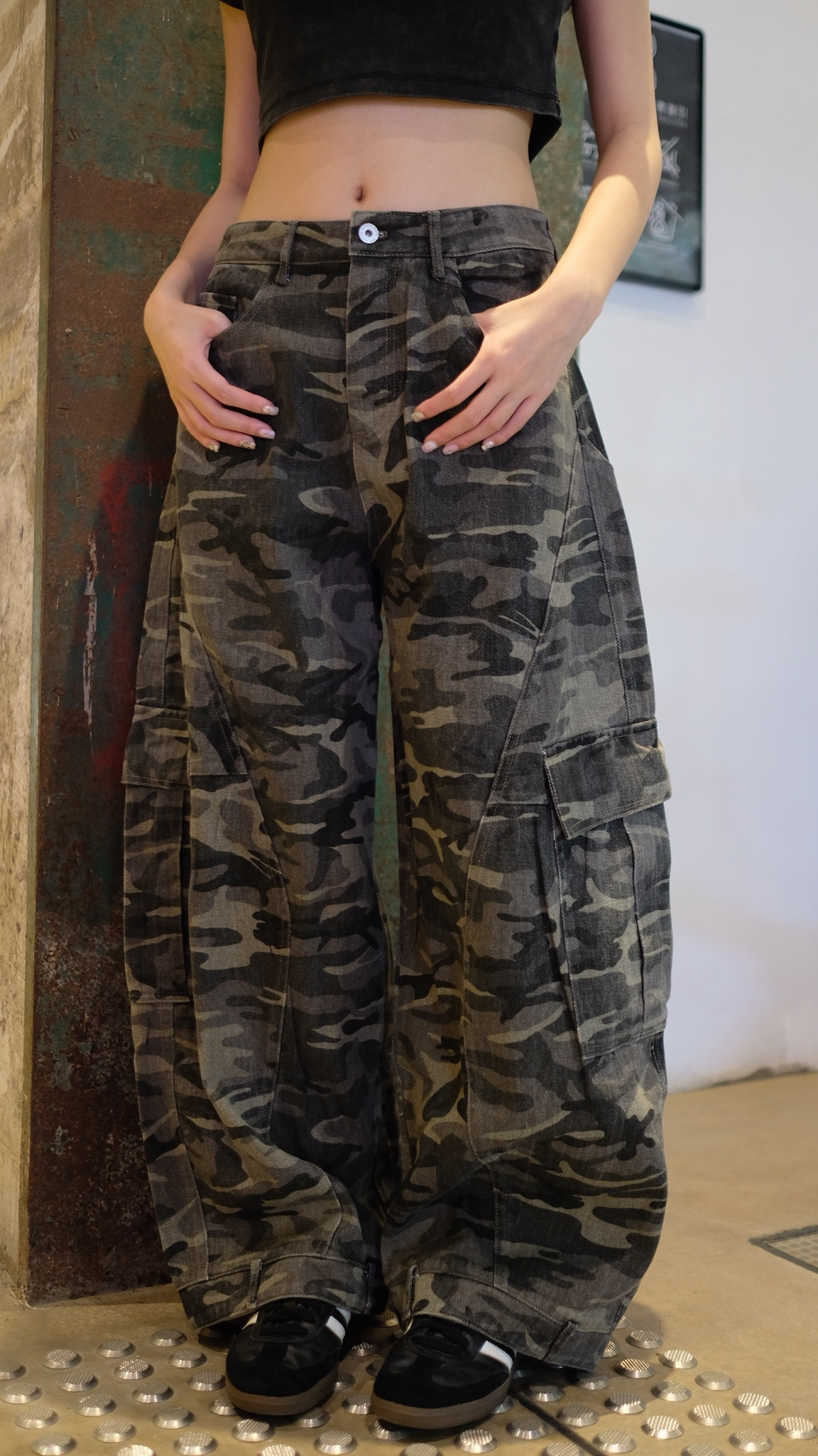 LPT0095 迷彩彎刀褲