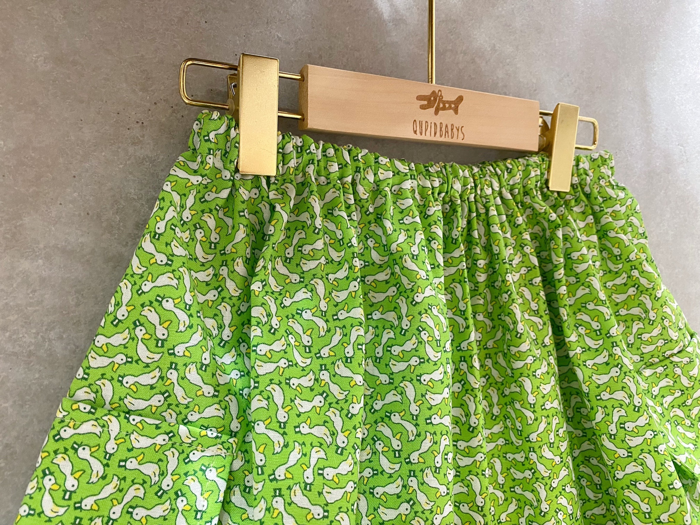 綠色鴨鴨 飛鼠短褲（110）