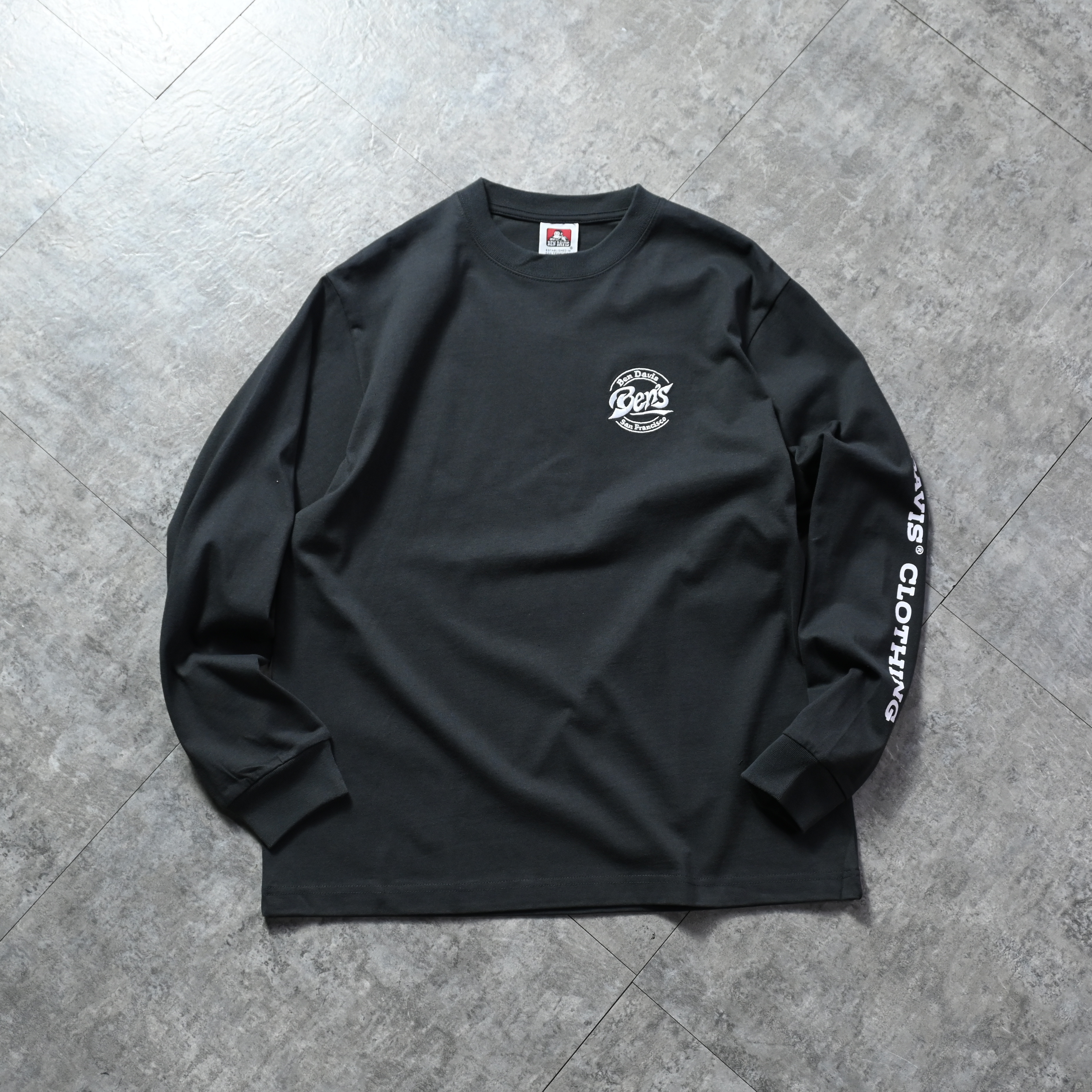 Ben Davis JP Cricle Logo L/S Tee