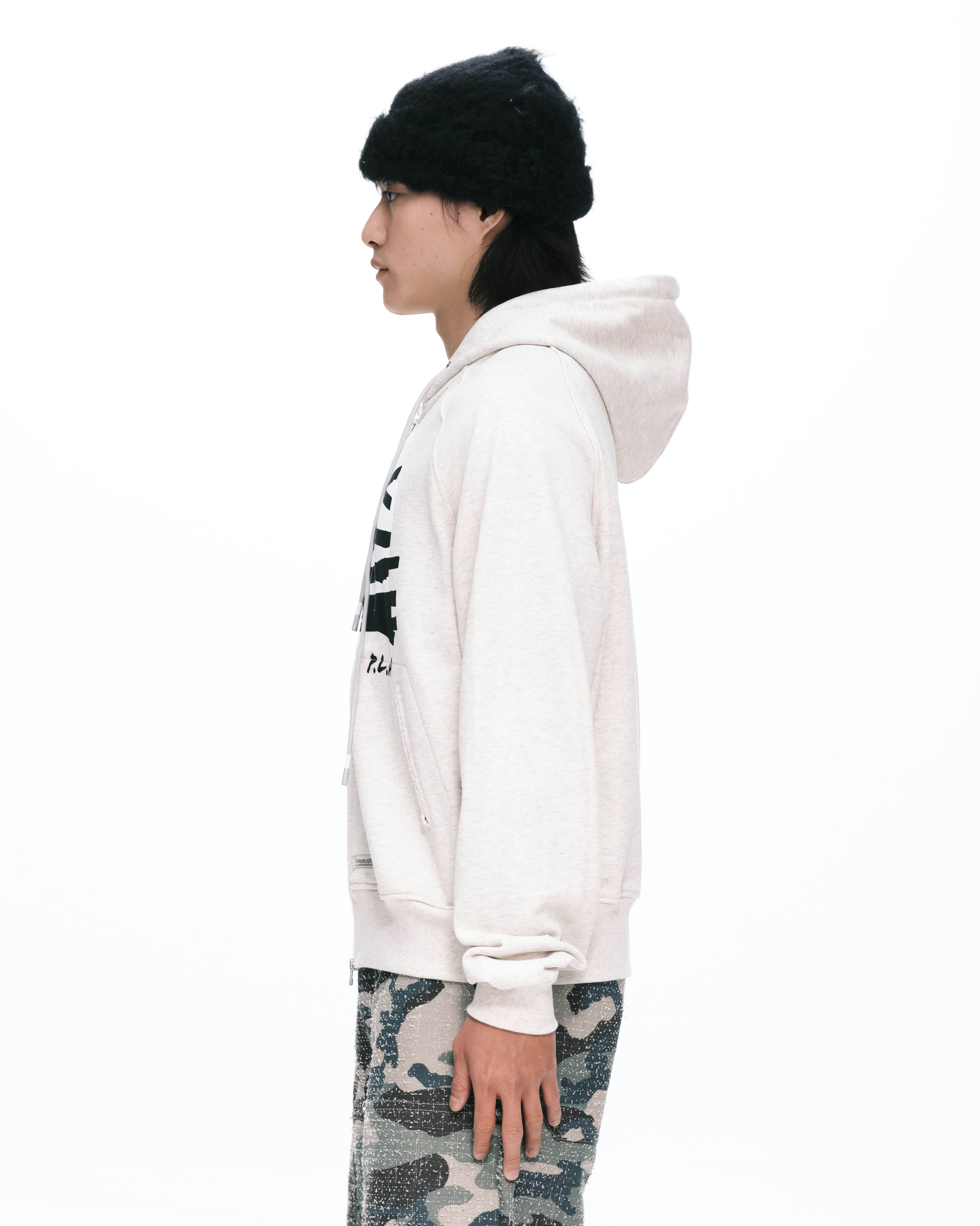 PLATEAU STUDIO｜Flag zip-up (Light grey)