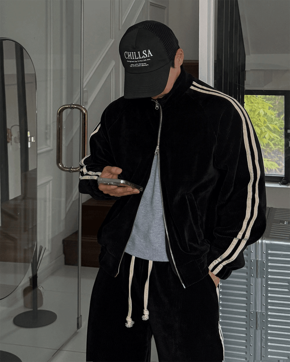 Riel 絲絨拉鍊夾克