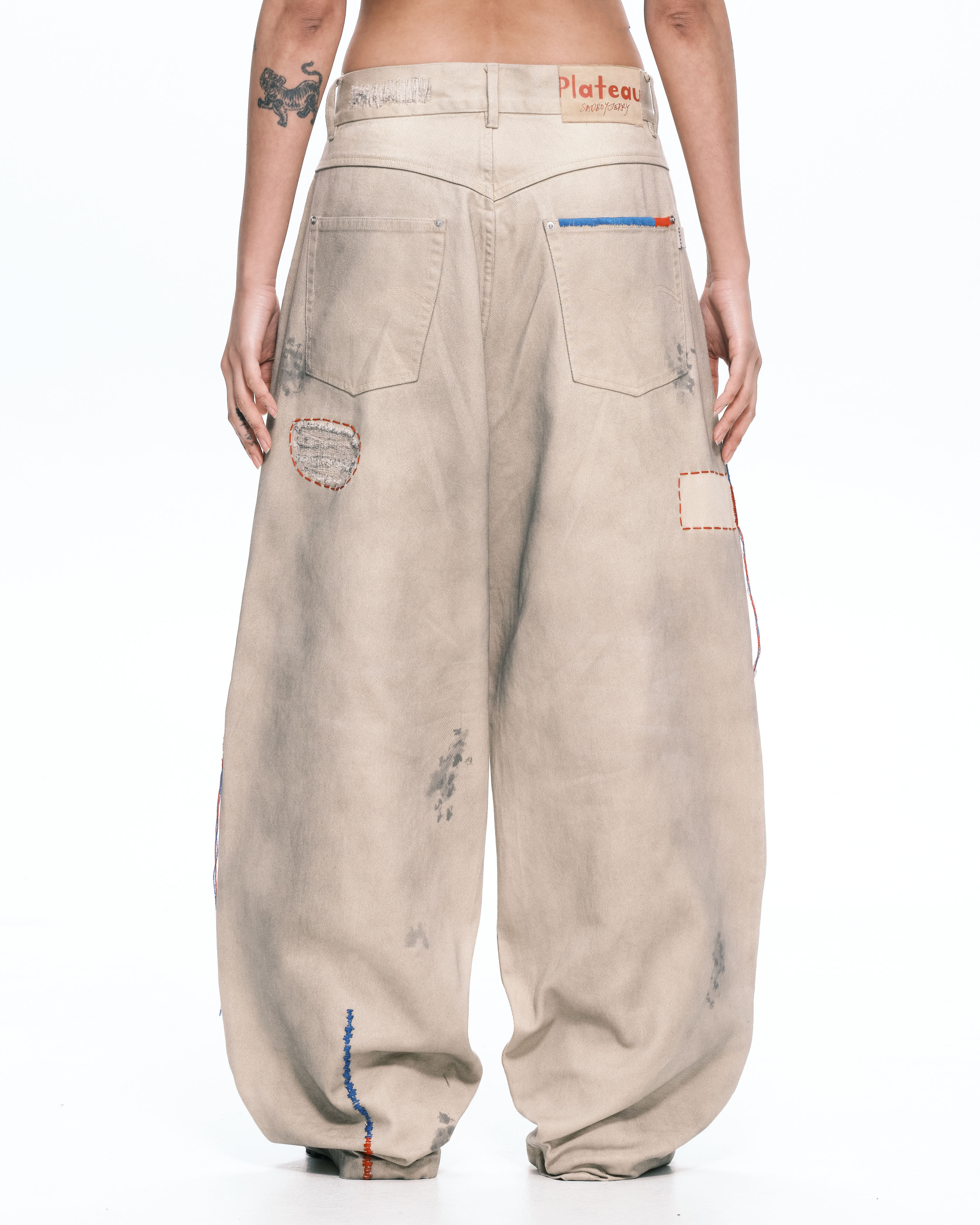 PLATEAU STUDIO｜Hand patched chino (Khaki)